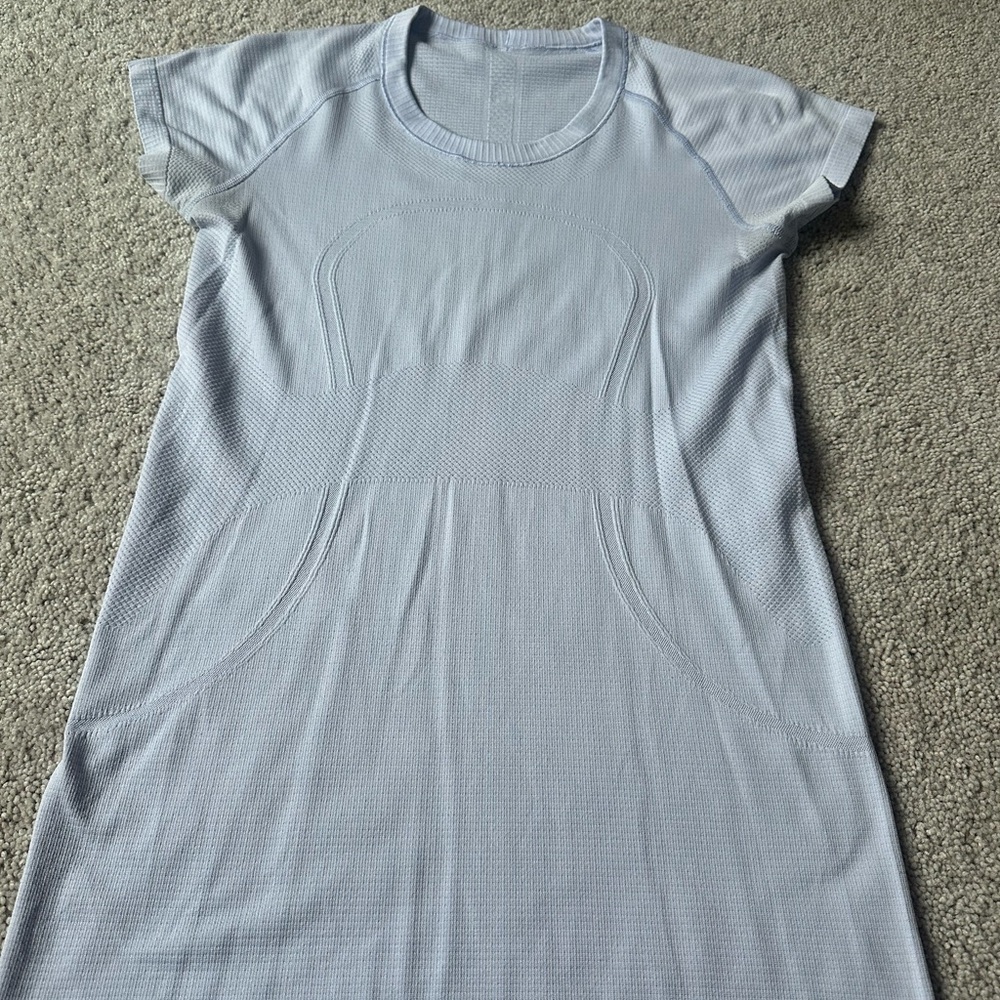 lululemon athletica Sky Blue Short Sleeve Tee